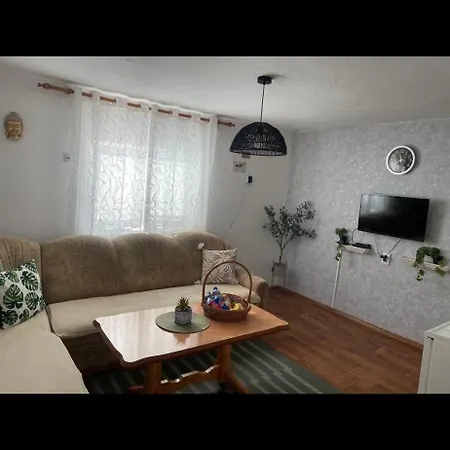 Vikendica Amaro Nyaraló Ivisovo Greblje